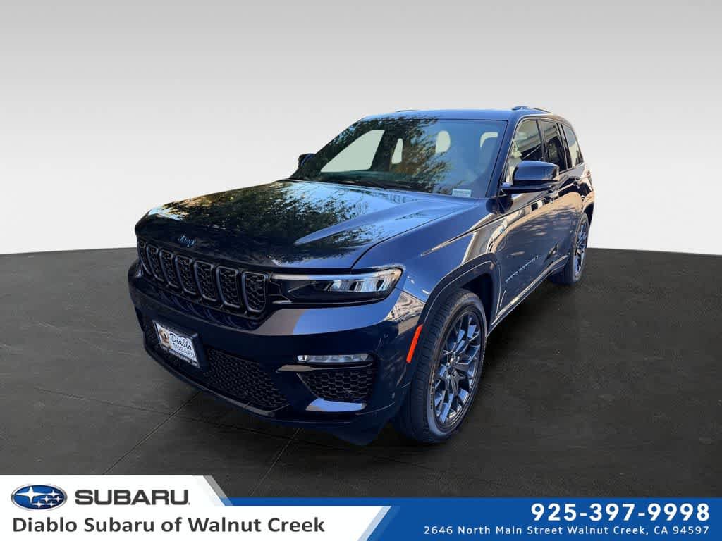 Used 2023 Jeep Grand Cherokee Summit AWD/4WD video 1