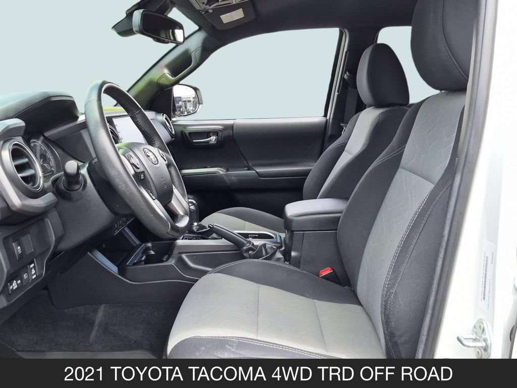 Used 2021 Toyota Tacoma TRD Off-Road w/ Technology Package AWD/4WD image 14