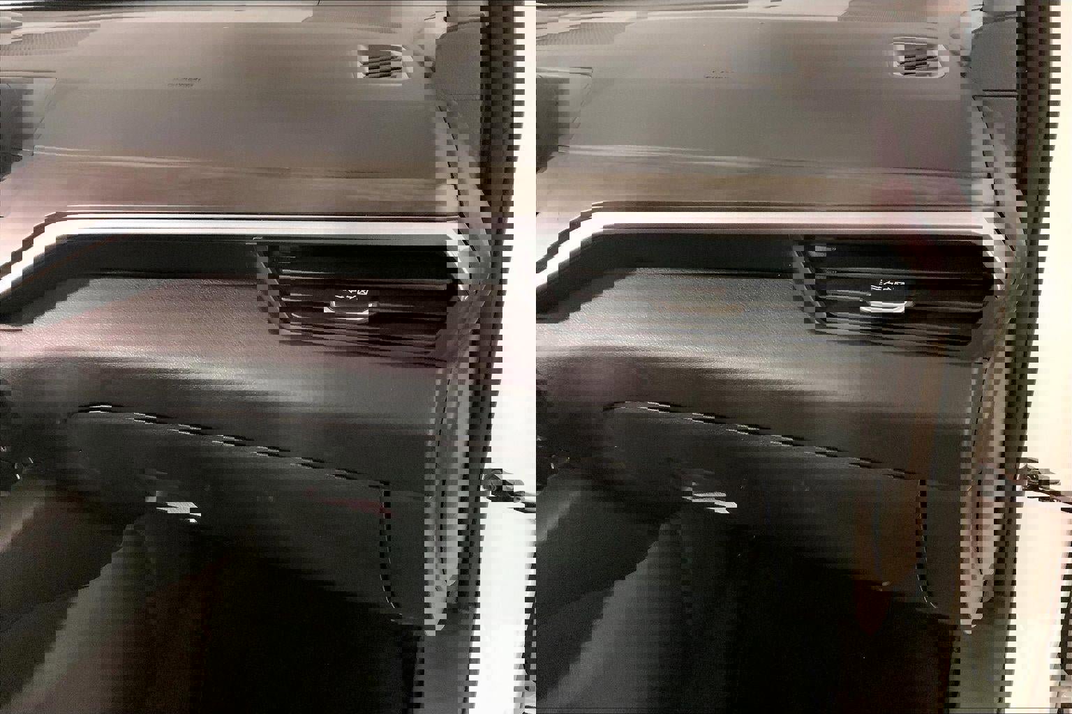 Used 2025 Nissan Altima 2.5 SV image 16