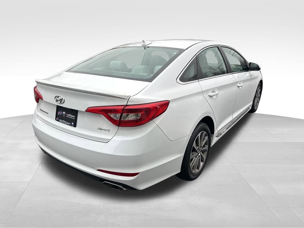 Used 2015 Hyundai Sonata Sport image 7