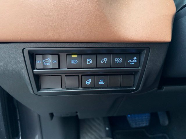 Used 2023 Toyota Tundra 1794 Edition AWD/4WD image 31