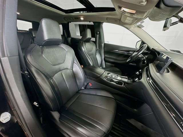 Used 2024 INFINITI QX60 Sensory image 31