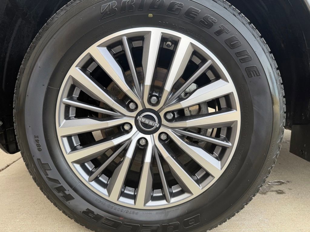 Used 2024 Nissan Armada SL w/ Captain's Chairs Package image 36