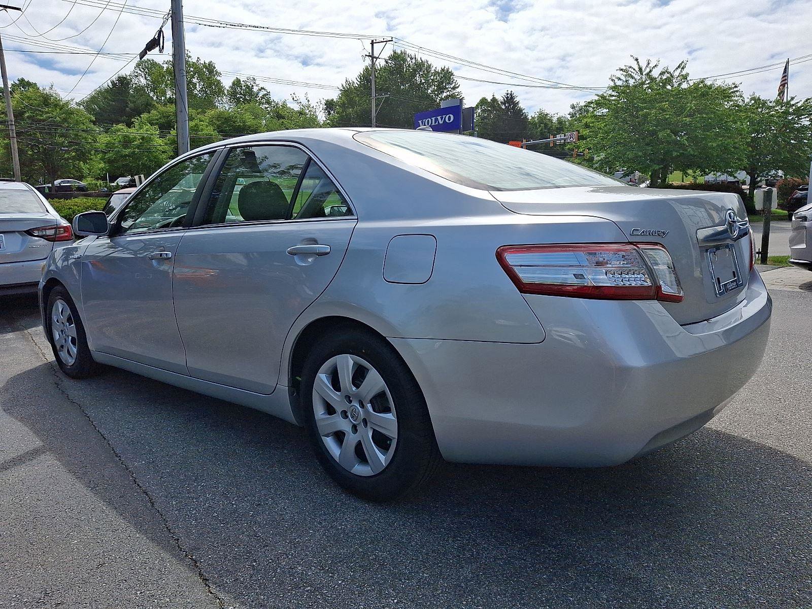 Used 2010 Toyota Camry Hybrid FWD image 4