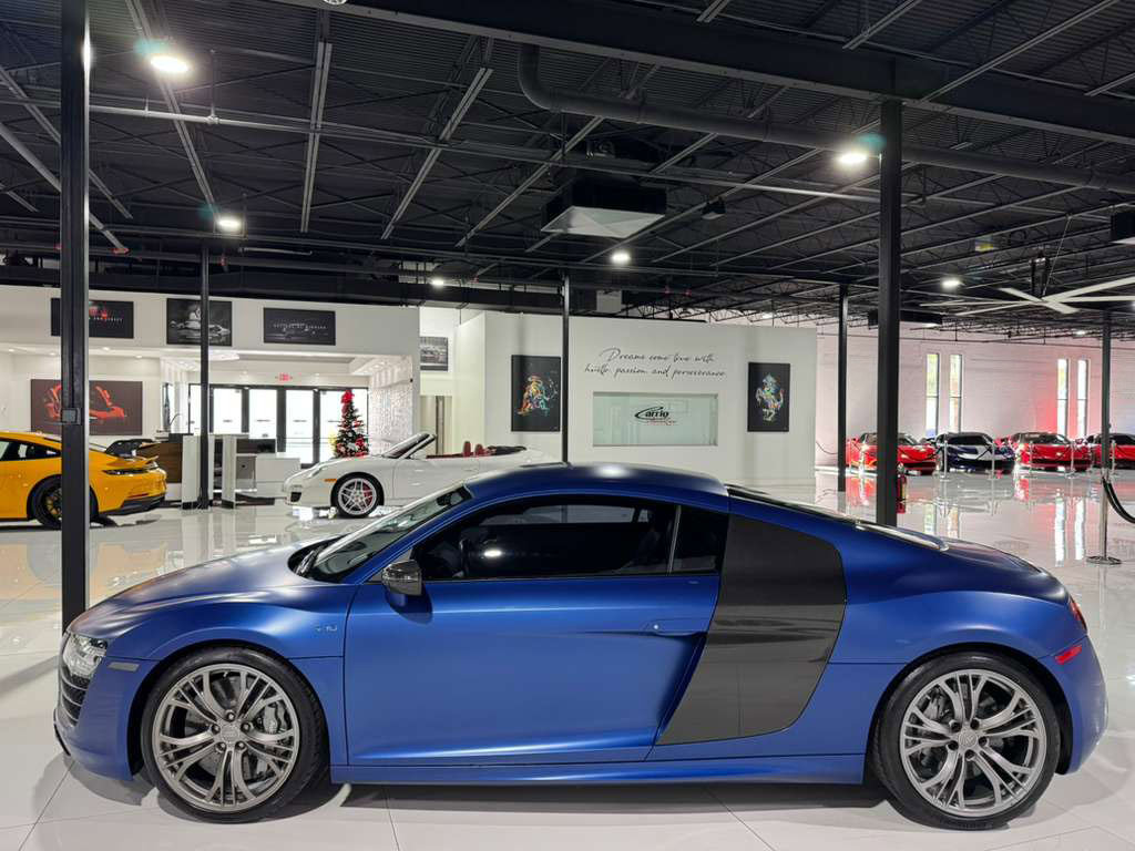 Used 2014 Audi R8 V10 plus image 4