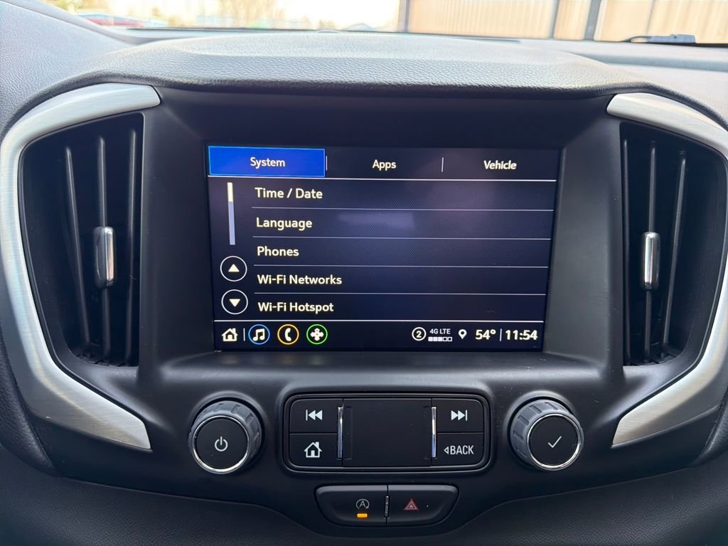 Used 2024 GMC Terrain SLT w/ Tech Package image 27