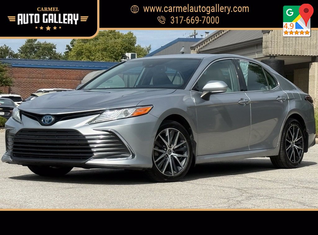 Used 2023 Toyota Camry XLE FWD image 1