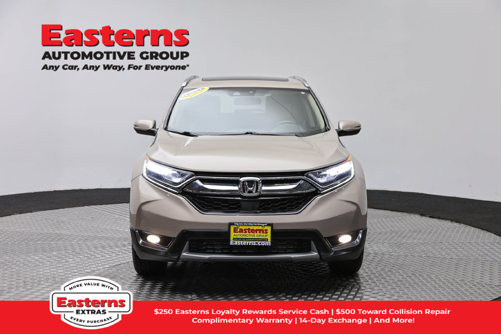 Used 2018 Honda CR-V Touring image 3