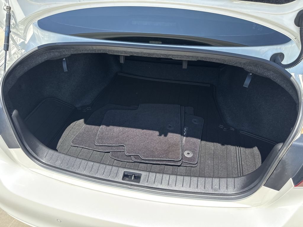 Used 2021 INFINITI Q50 Luxe w/ Cargo Package RWD image 24