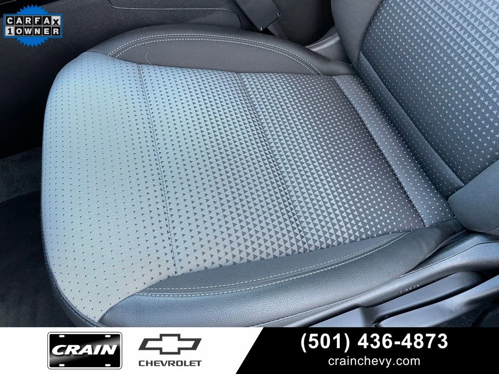 Used 2025 Chevrolet Trax LT w/ LT Convenience Package image 25