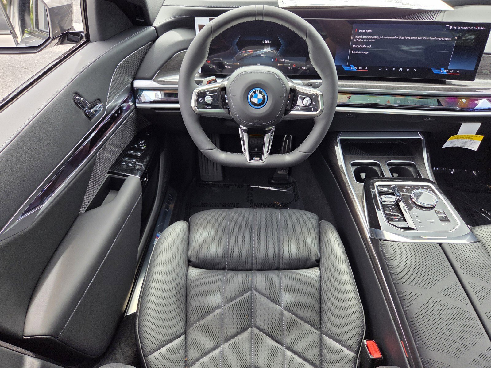 New 2026 BMW i7 eDrive50 w/ M Sport Package RWD image 12