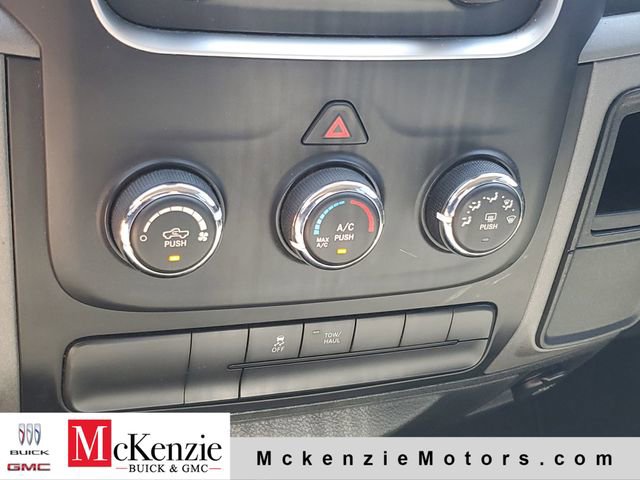 Used 2014 RAM 1500 Express RWD image 17