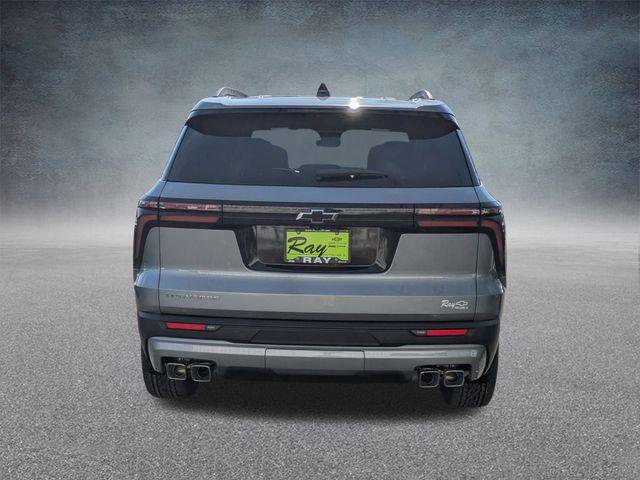 New 2026 Chevrolet Traverse LT w/ Sun and Wheel Package FWD image 5
