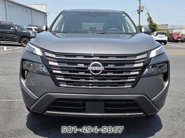 Certified 2026 Nissan Rogue SV w/ Cold Weather Package FWD image 8
