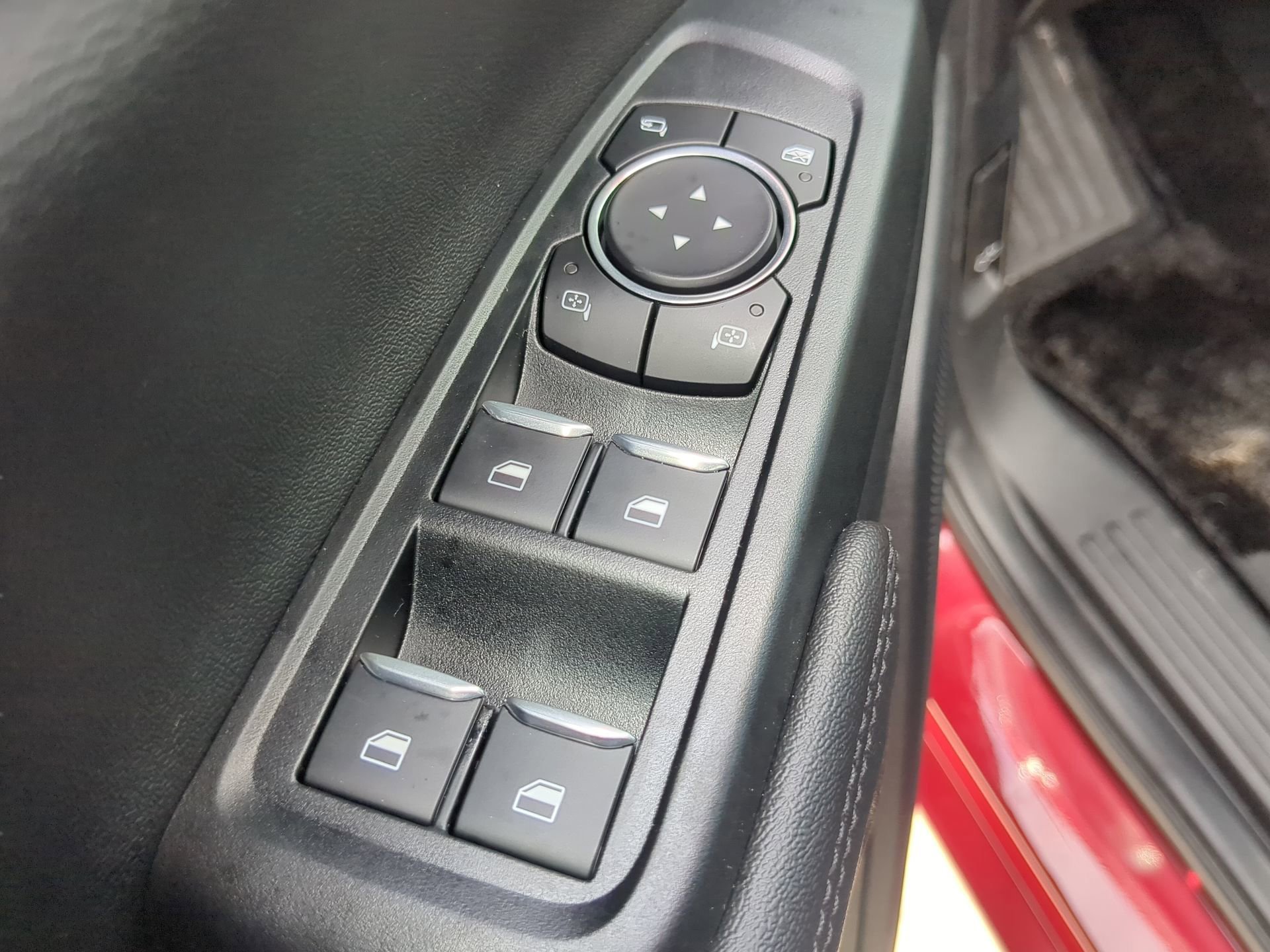 New 2025 Ford Ranger Lariat w/ FX4 Off-Road Package image 50