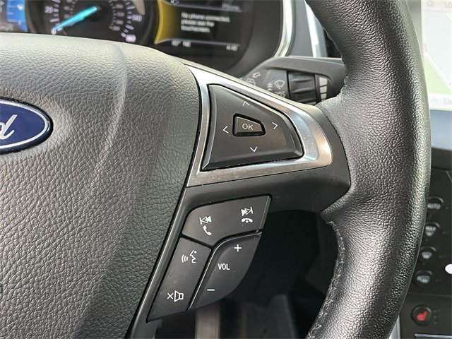 Used 2020 Ford Edge Titanium image 30