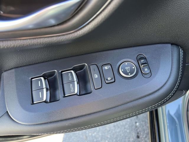 Used 2025 Honda HR-V EX-L image 13