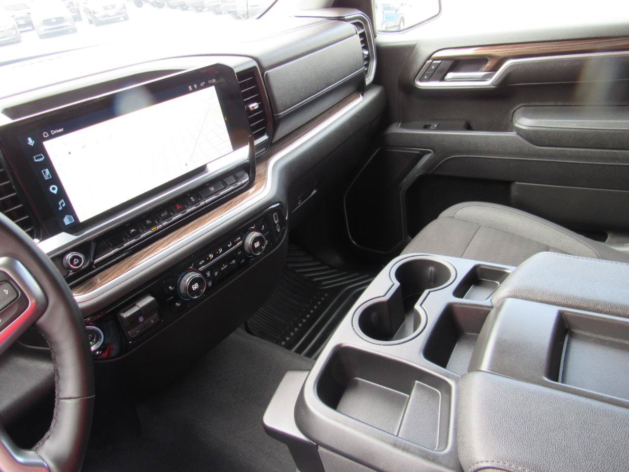 Used 2026 Chevrolet Silverado 1500 RST AWD/4WD image 31