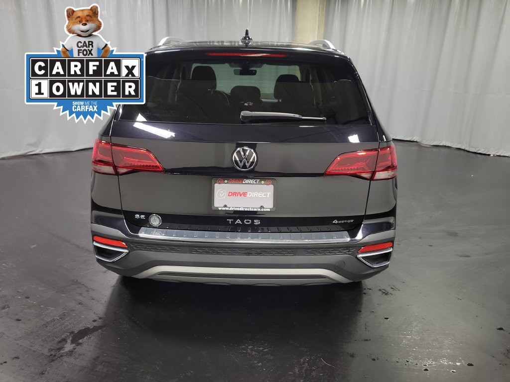 Used 2023 Volkswagen Taos SE w/ Panoramic Sunroof Package AWD/4WD image 7