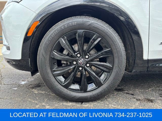 Certified 2025 Buick Envista Sport Touring w/ Convenience I Package FWD image 5