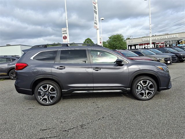 New 2025 Subaru Ascent Limited image 5