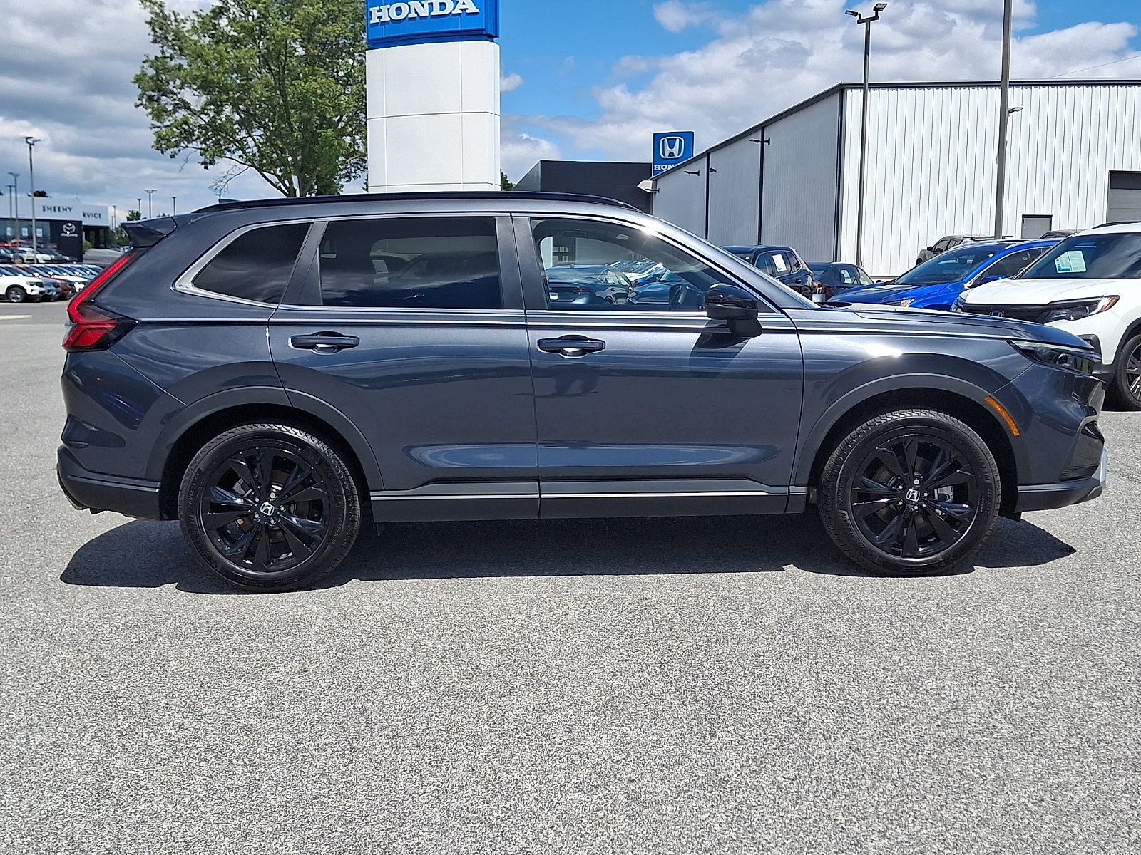 Certified 2025 Honda CR-V Sport Touring image 7