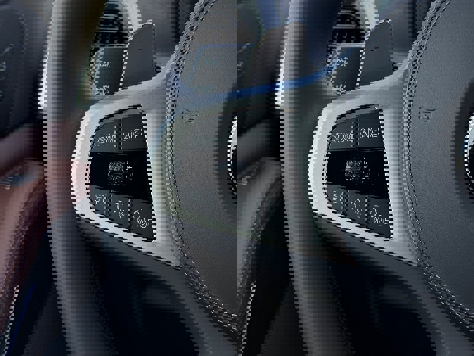 New 2026 BMW X5 xDrive40i w/ M Sport Package image 17