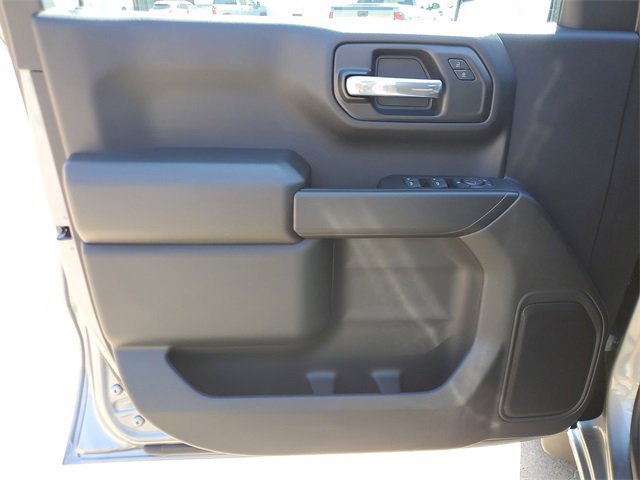 New 2026 Chevrolet Silverado 1500 Custom w/ LPO, Dark Essentials Package image 20