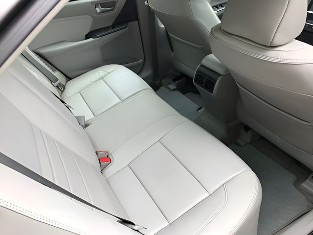 Certified 2017 Toyota Camry XLE FWD image 13