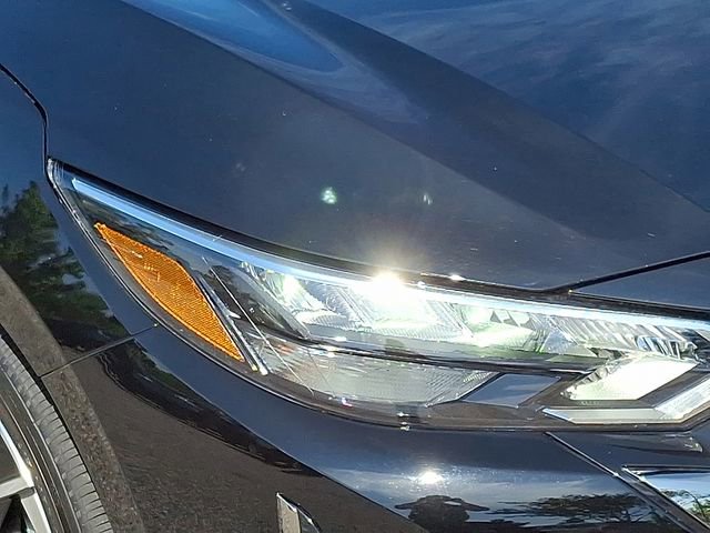 Certified 2025 Nissan Sentra SR image 10