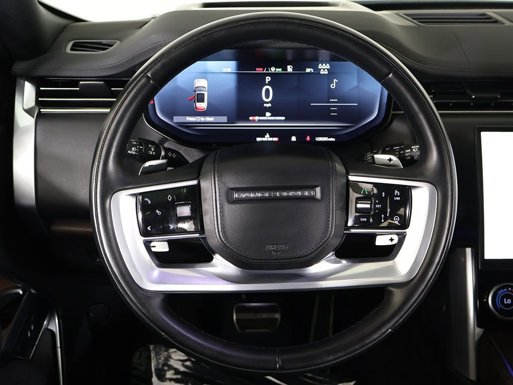 Used 2023 Land Rover Range Rover Long Wheelbase SE image 48