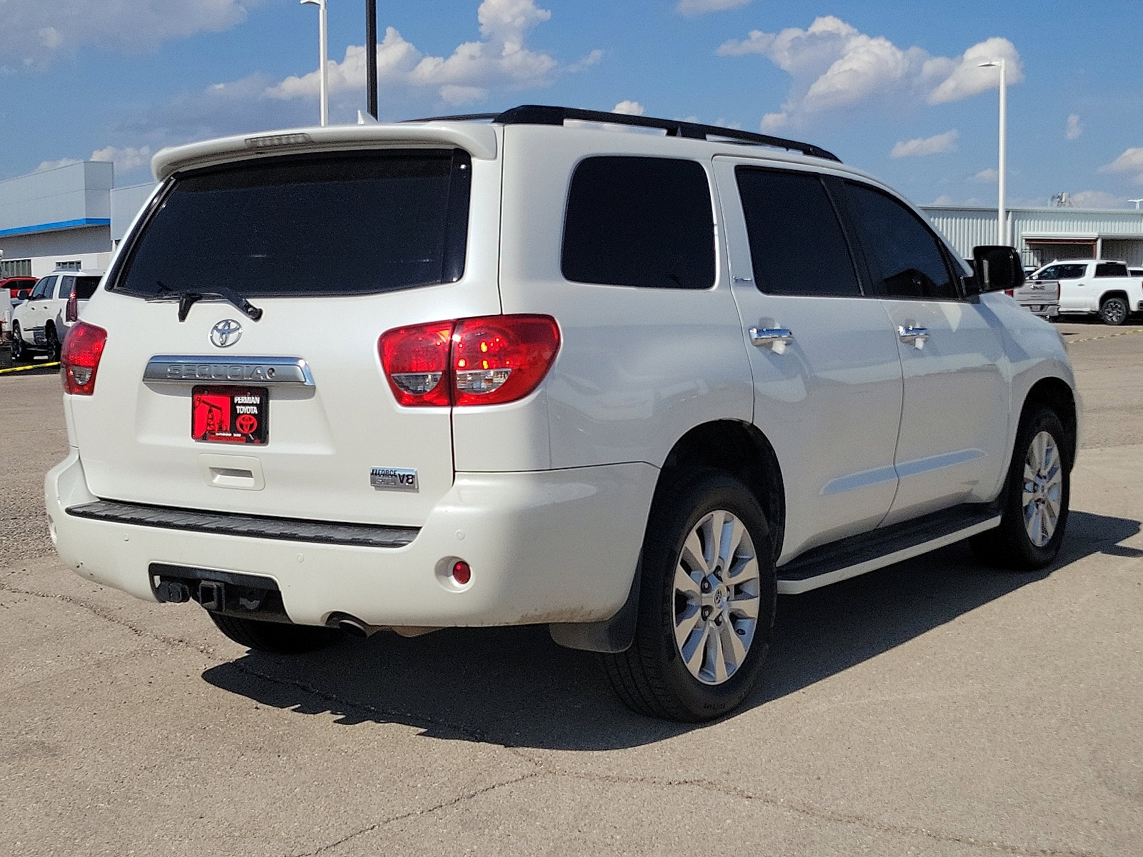 Used 2016 Toyota Sequoia Platinum image 4