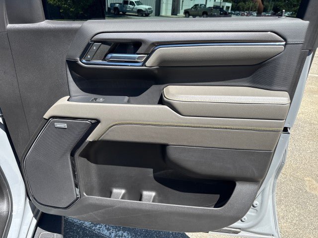 Used 2024 Chevrolet Silverado 1500 ZR2 w/ Technology Package AWD/4WD image 45