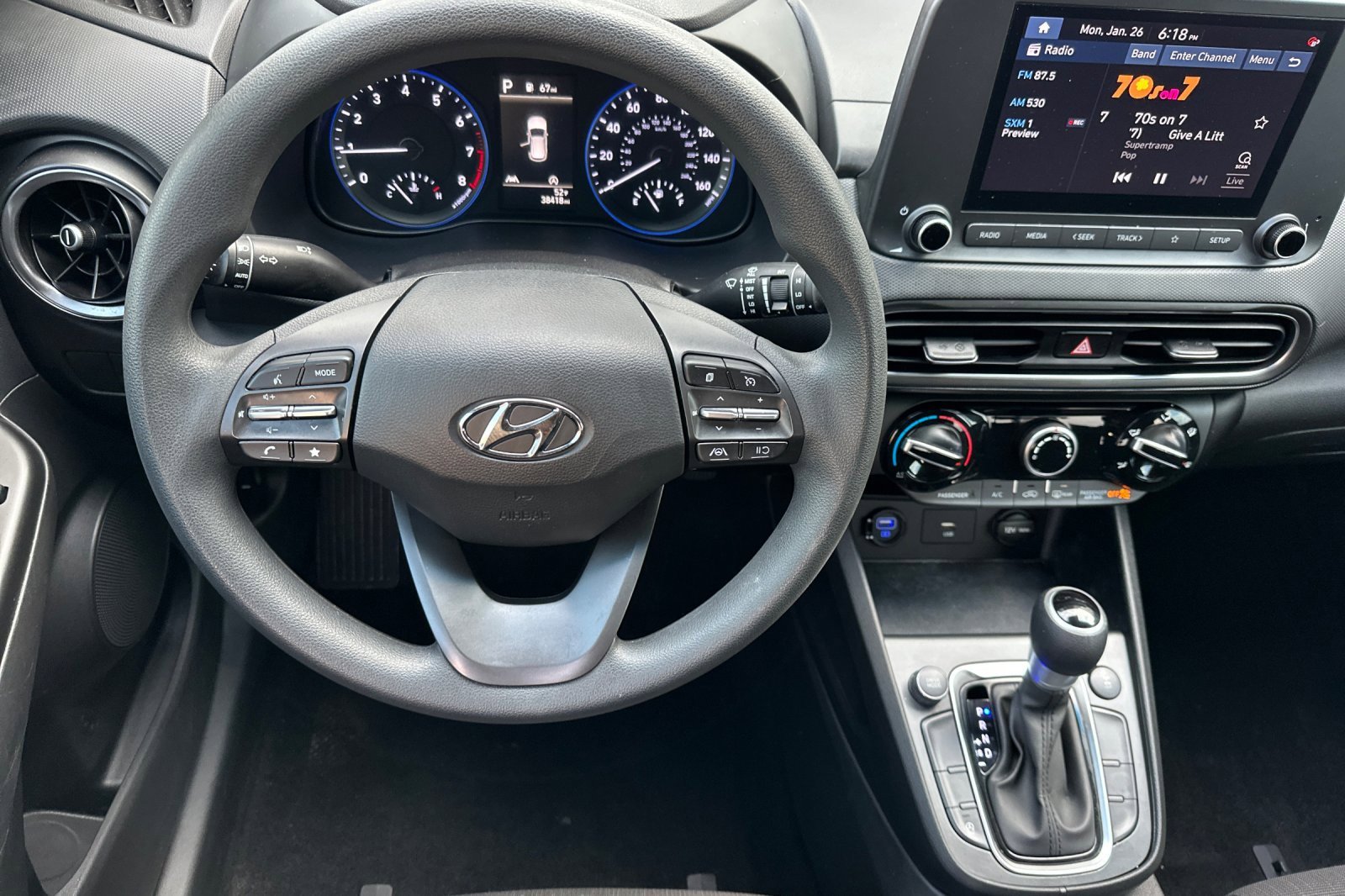 Used 2022 Hyundai Kona SEL w/ Cargo Package image 14