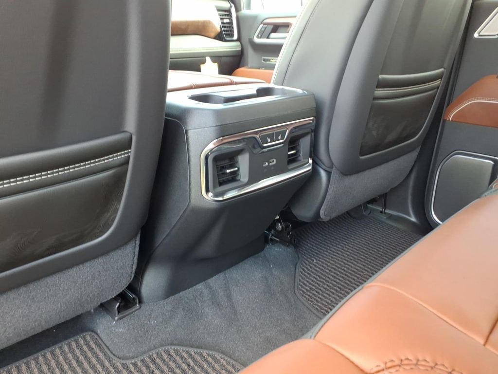 New 2026 GMC Sierra 1500 Denali Ultimate AWD/4WD image 16