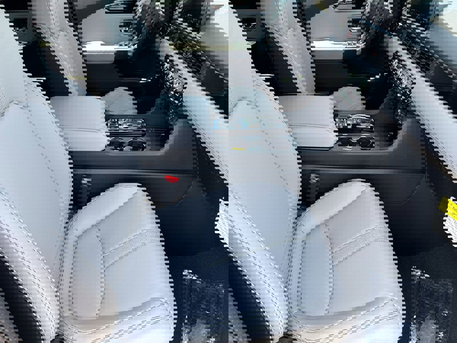 New 2025 Honda Pilot EX-L image 6