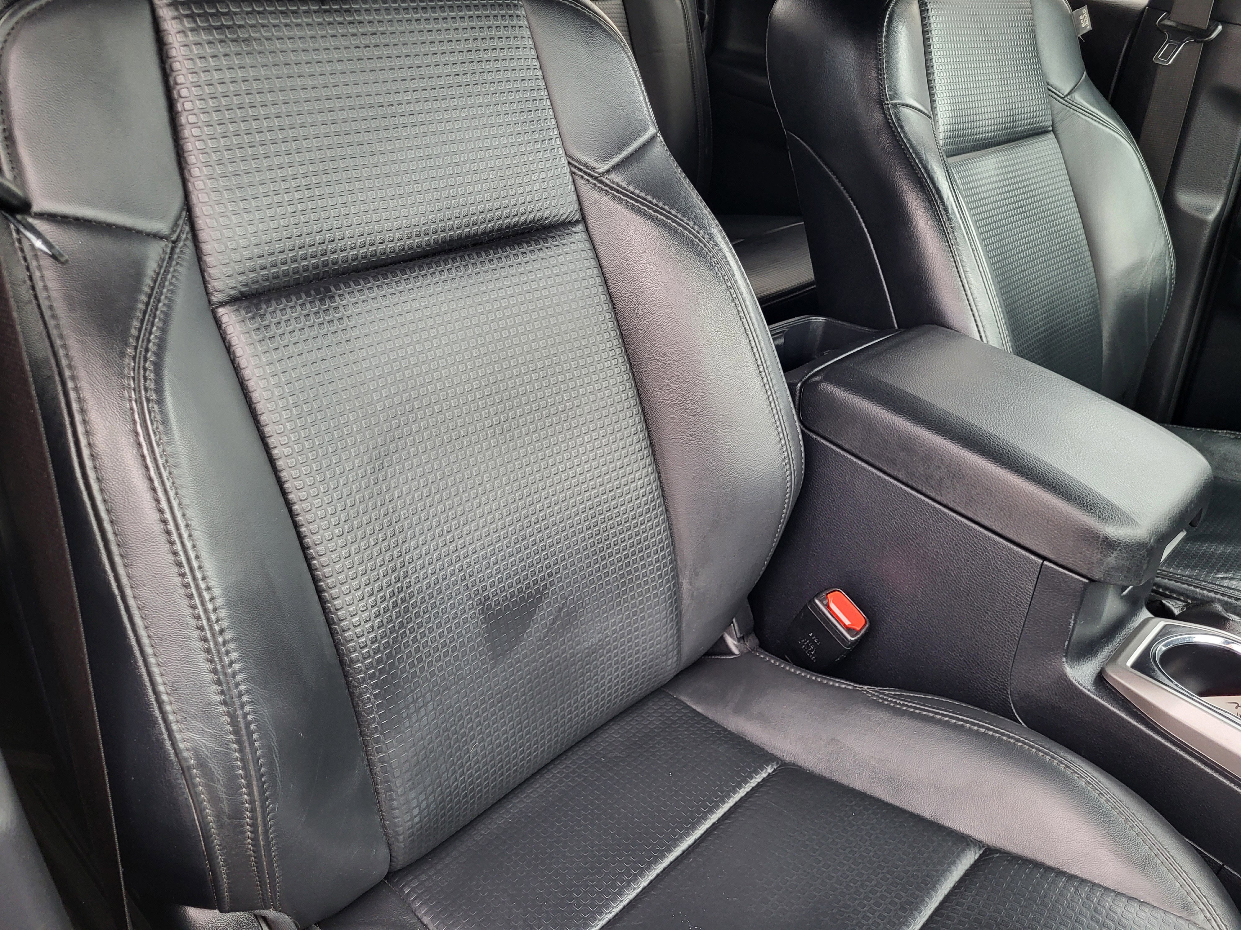 Used 2019 Toyota Tacoma SR5 image 16