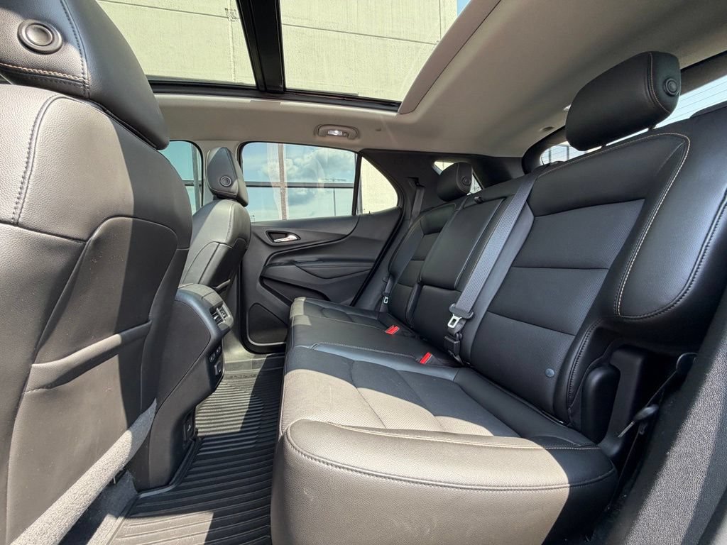 Used 2020 Chevrolet Equinox Premier AWD/4WD image 15
