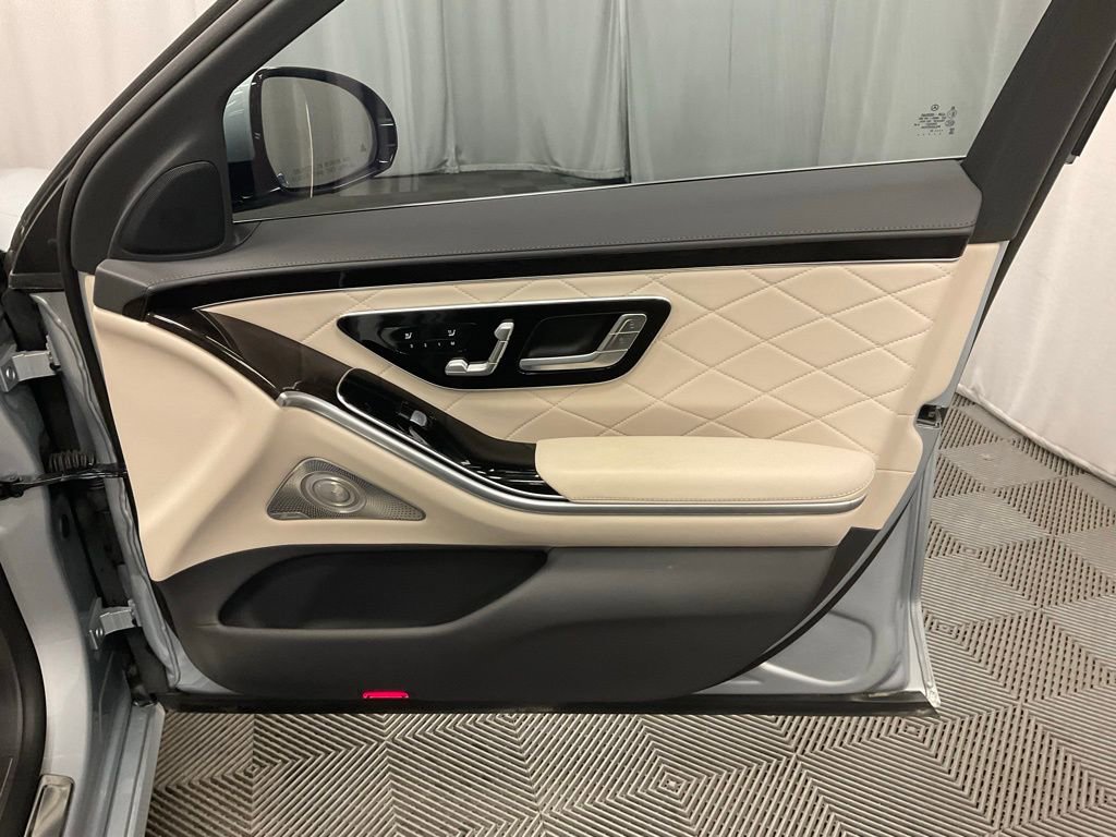 Used 2022 Mercedes-Benz S 580 4MATIC Sedan image 24