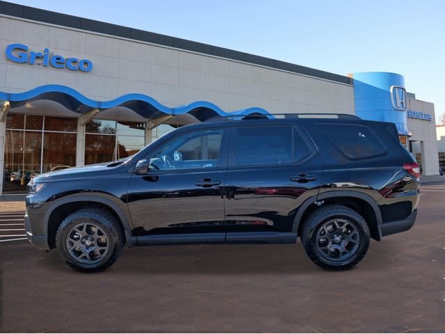 New 2026 Honda Pilot TrailSport image 2