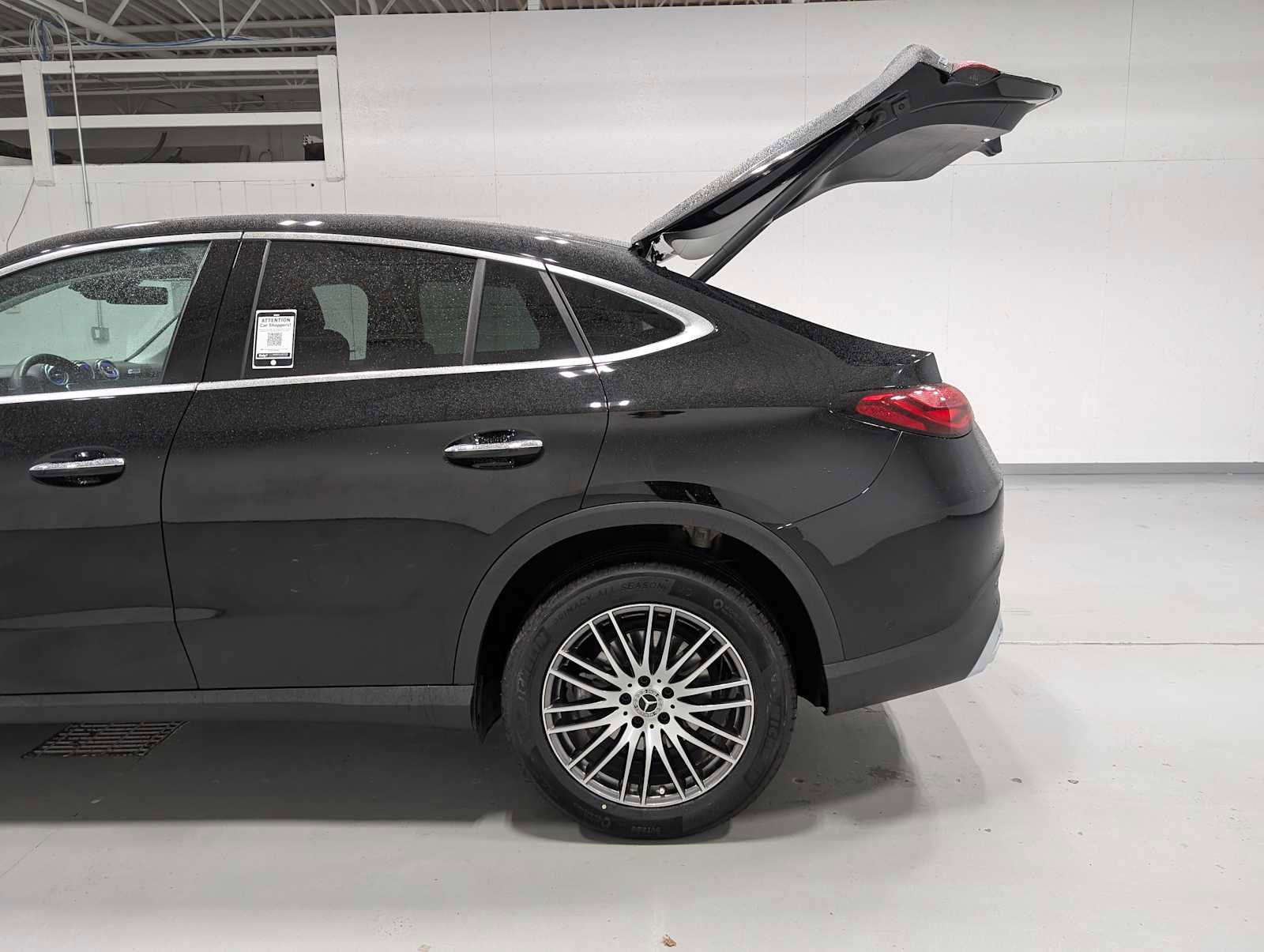 Certified 2025 Mercedes-Benz GLC 300 GLC 300 image 11