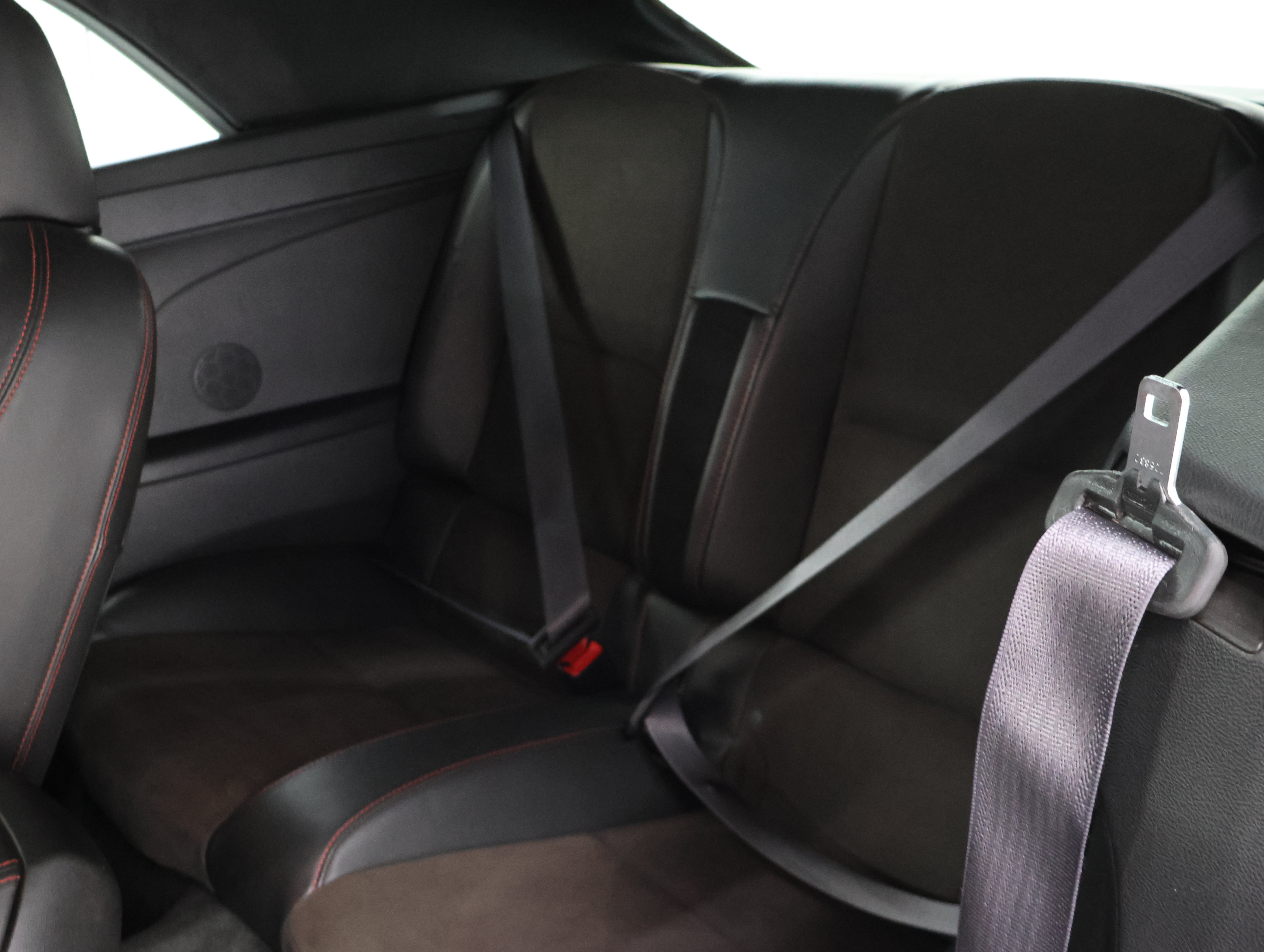 Used 2015 Chevrolet Camaro ZL1 RWD image 9