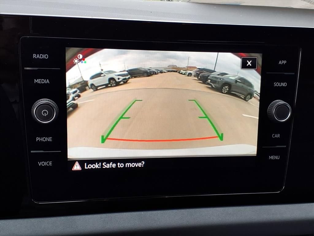 New 2026 Volkswagen Jetta SE FWD image 15