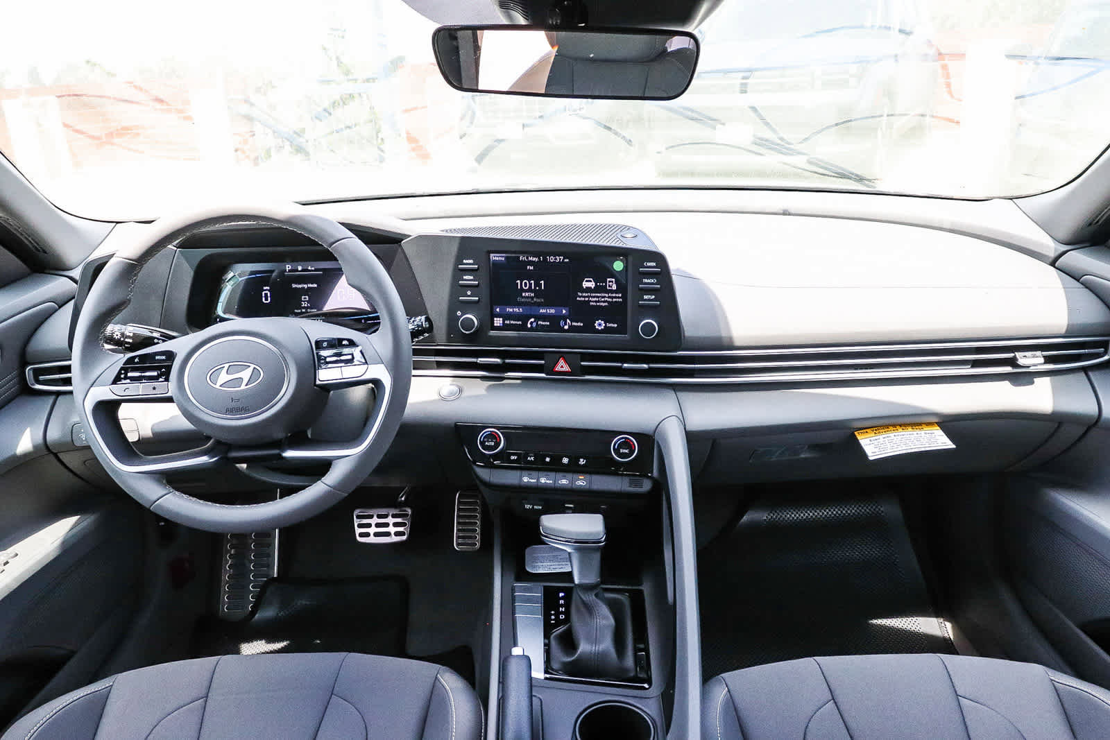 New 2026 Hyundai Elantra Sport FWD image 14