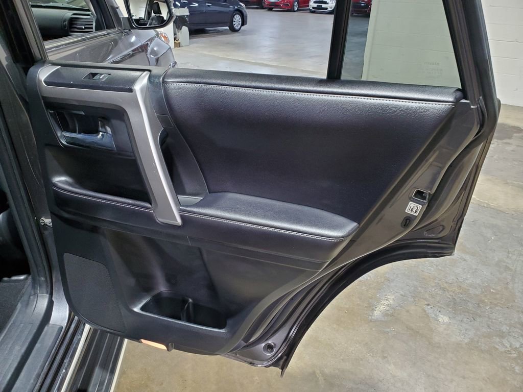 Used 2018 Toyota 4Runner Limited image 23
