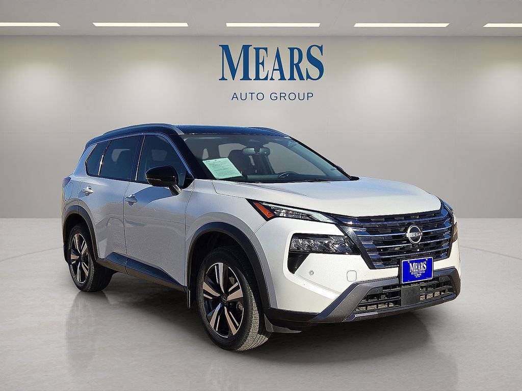 Used 2024 Nissan Rogue SL w/ SL Premium Package image 7