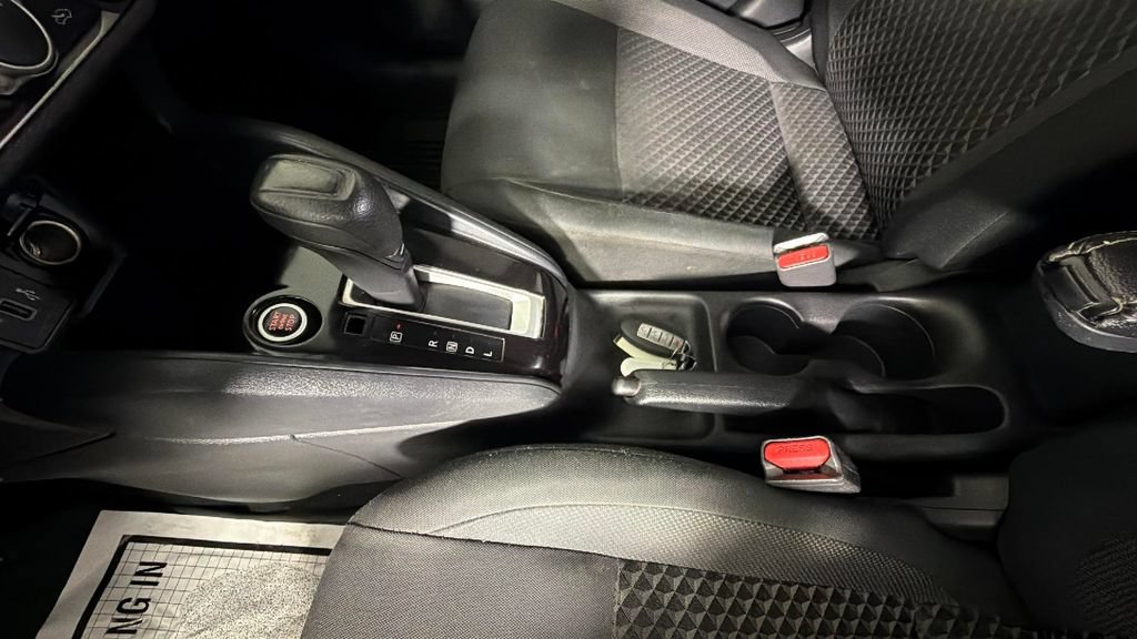 Used 2020 Nissan Versa S FWD image 24