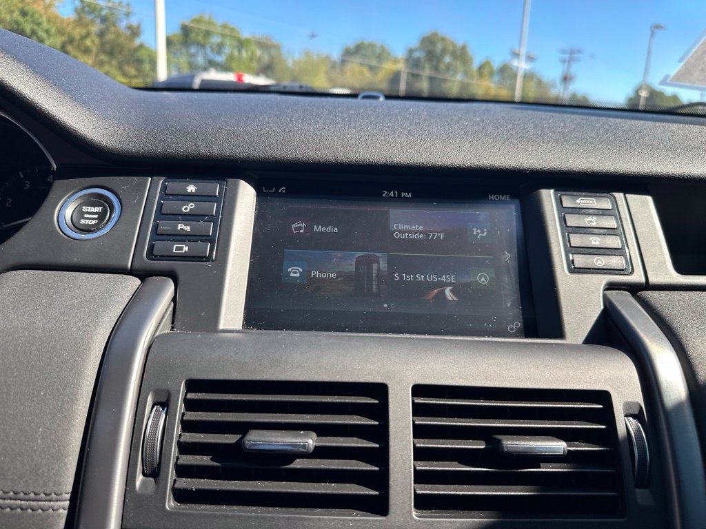 Used 2019 Land Rover Discovery Sport HSE AWD/4WD image 22