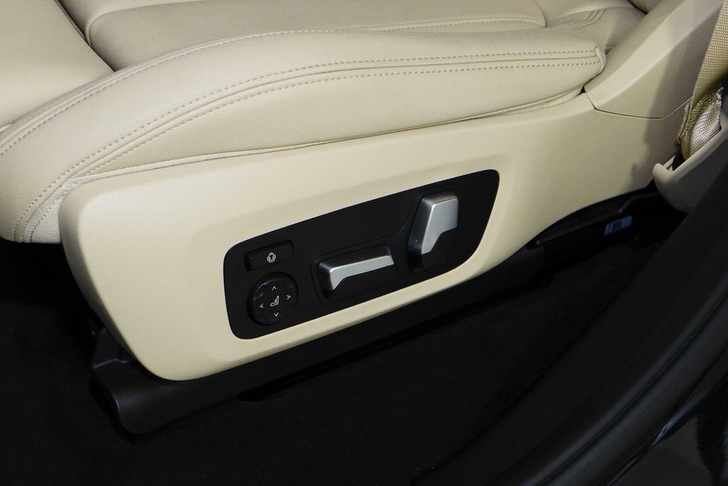 Used 2020 BMW X3 sDrive30i w/ Convenience Package RWD image 24