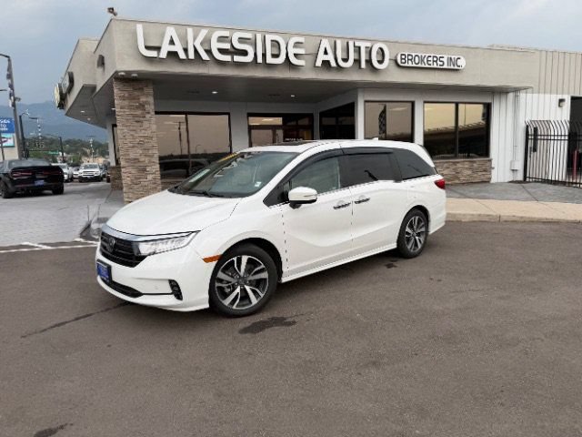 Used 2023 Honda Odyssey Touring image 2